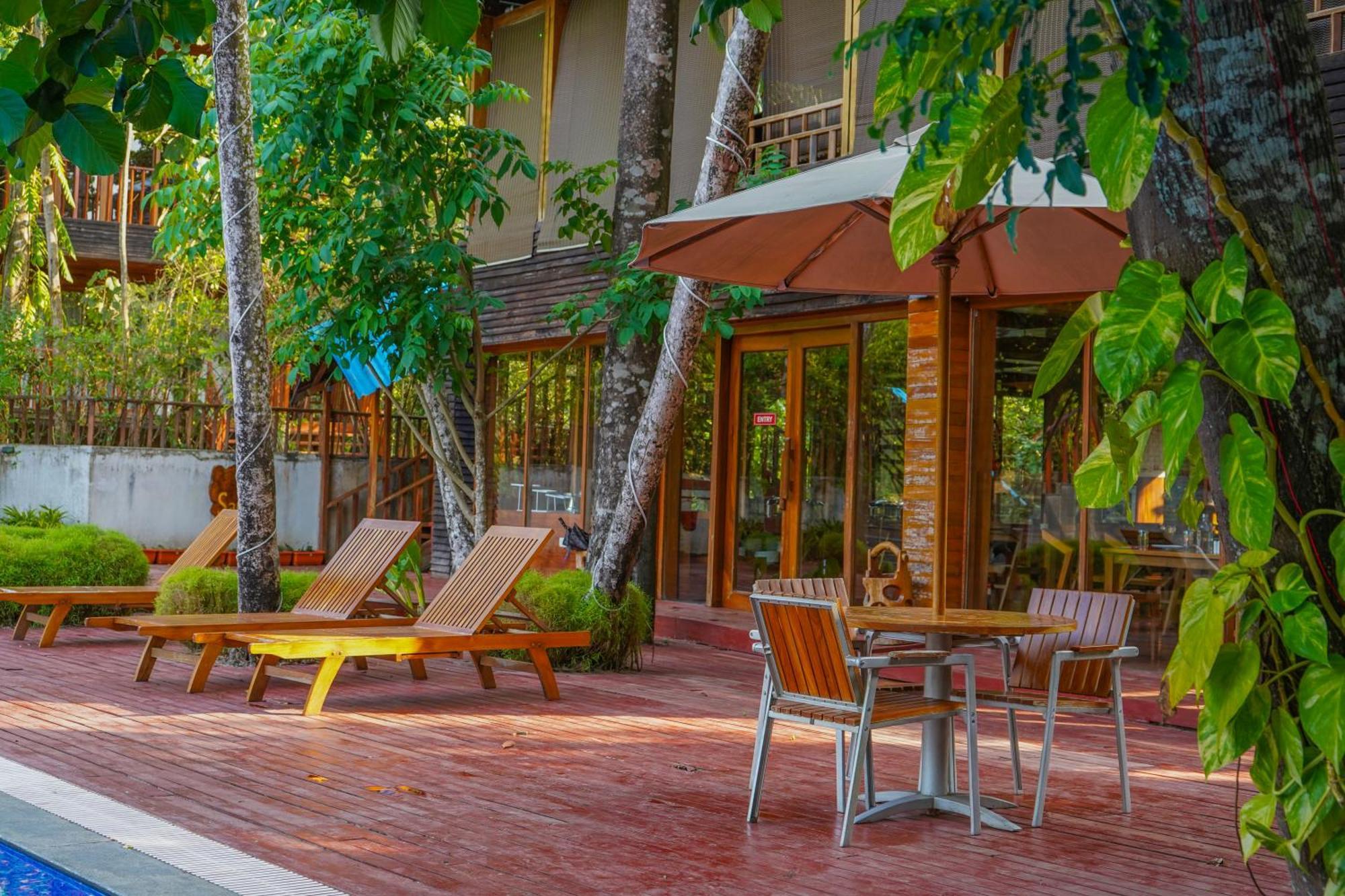 De Foret Elephant Beach Экстерьер фото